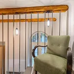 Anna\'S Ruin Corner